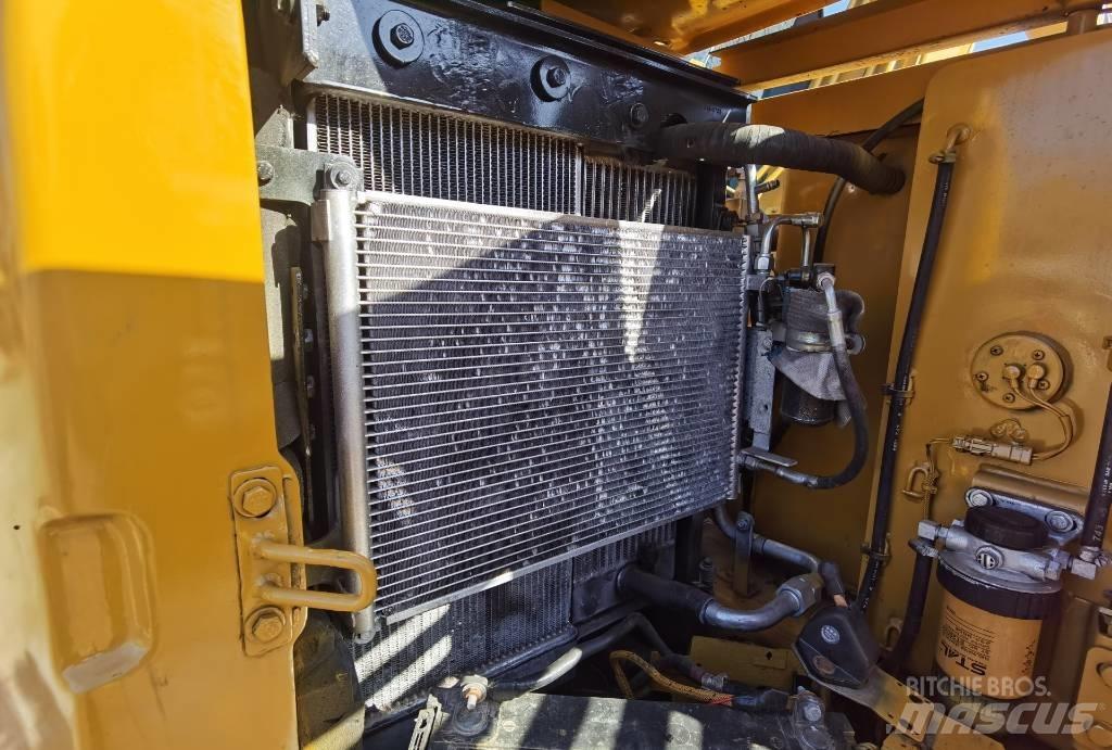 CAT 308 E 2 Bagri goseničarji