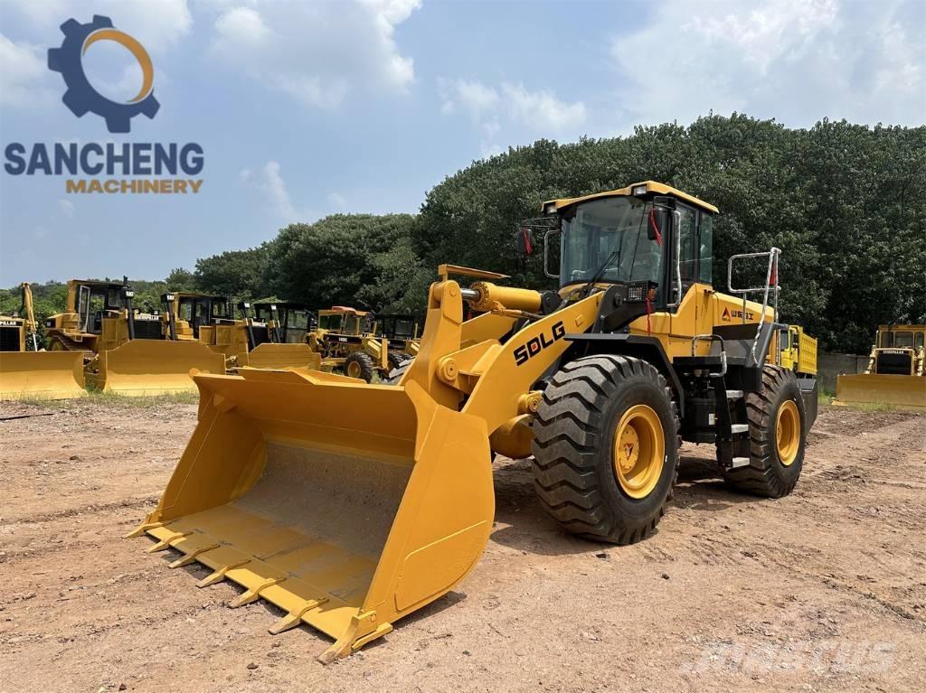 SDLG LG 956 F Kolesni nakladalci
