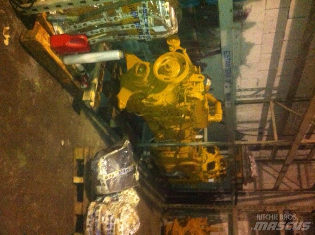 CAT 773 Motorji