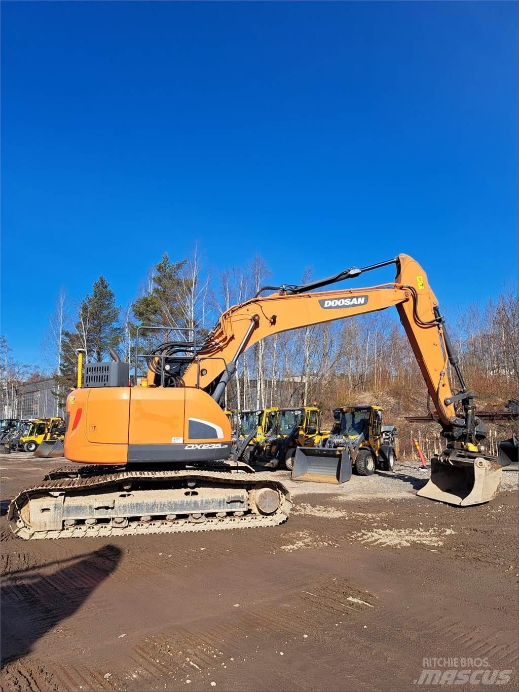 Doosan DX235LCR-5 Bagri goseničarji