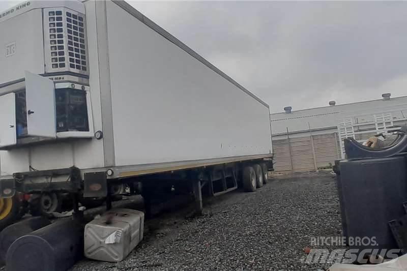 TRAILER 10002000 Drugi tovornjaki