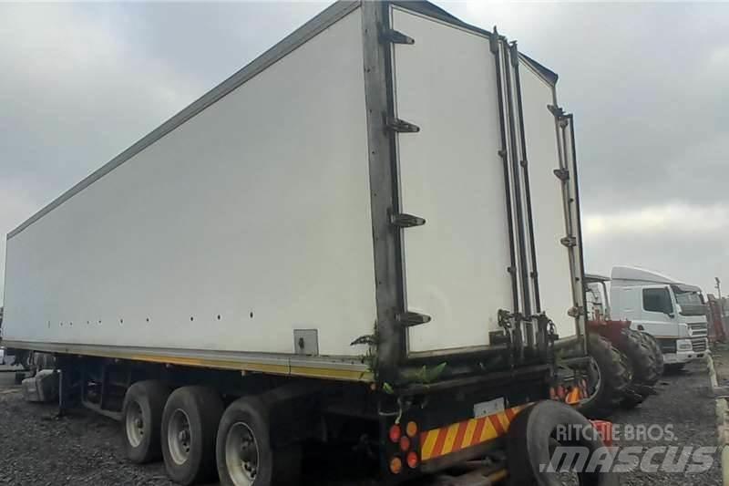  TRAILER 10002000 Drugi tovornjaki