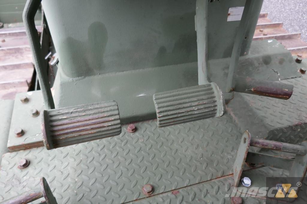 CAT D7G Ex-army Buldožerji goseničarji
