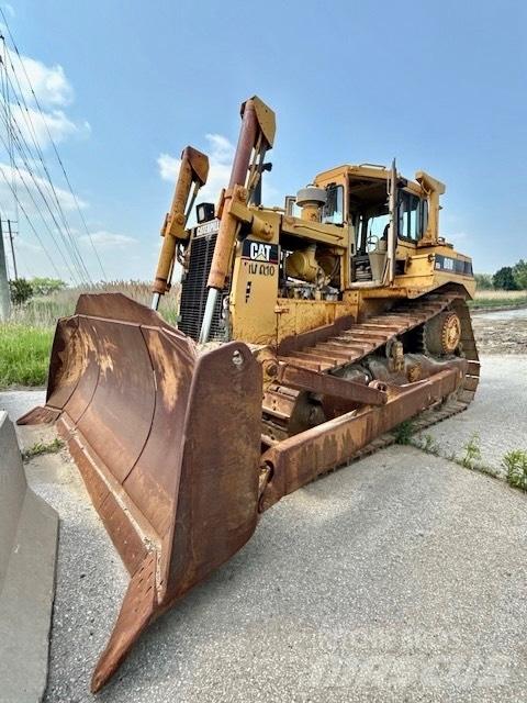 CAT D 8 N Buldožerji goseničarji