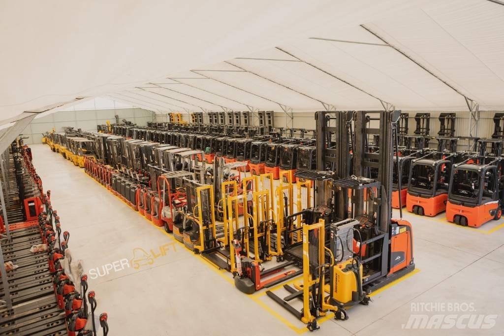Linde T20AP Električni nizko dvižni viličar