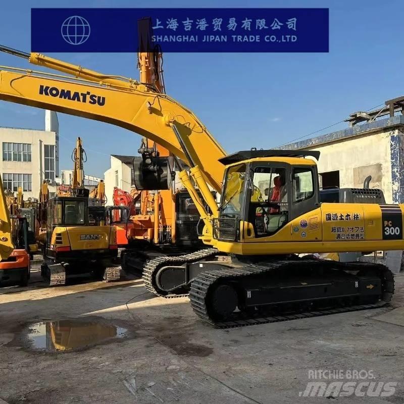 Komatsu PC 300 Bagri goseničarji