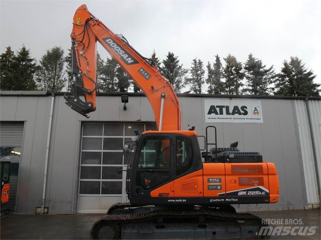 Doosan DX225LC-7 Bagri goseničarji