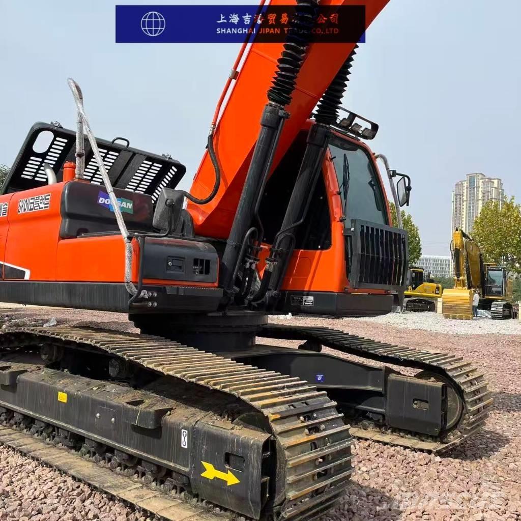 Doosan DX 225 Bagri goseničarji