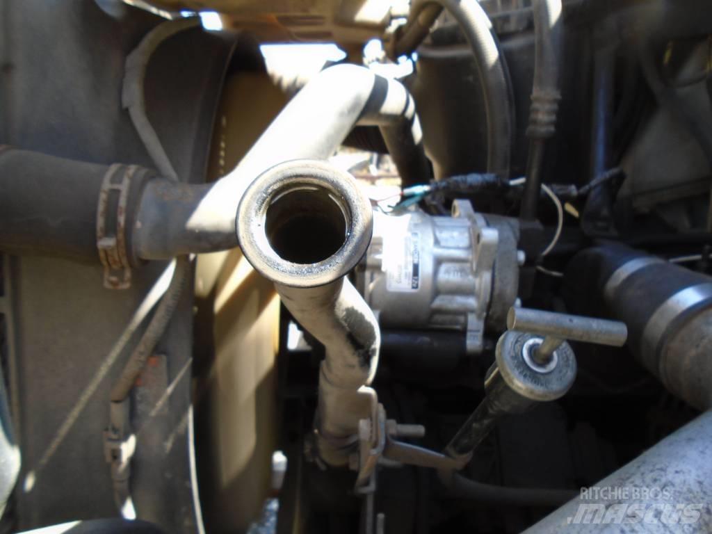 Ford F 650 Tovornjaki s kesonom/platojem