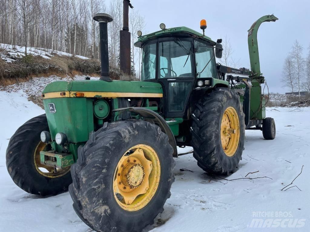 John Deere 4240 S Traktorji