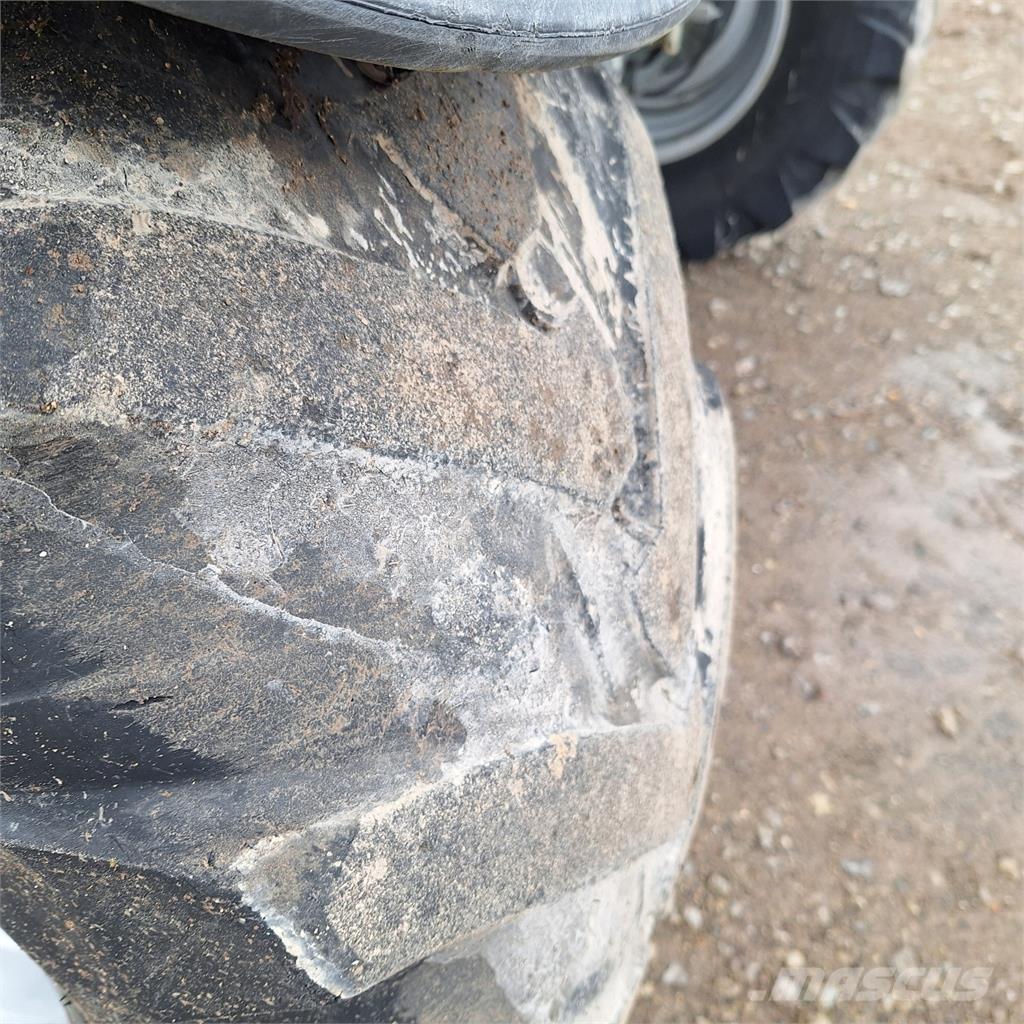 Kramer KT457 Kmetijski teleskopski nakladalci