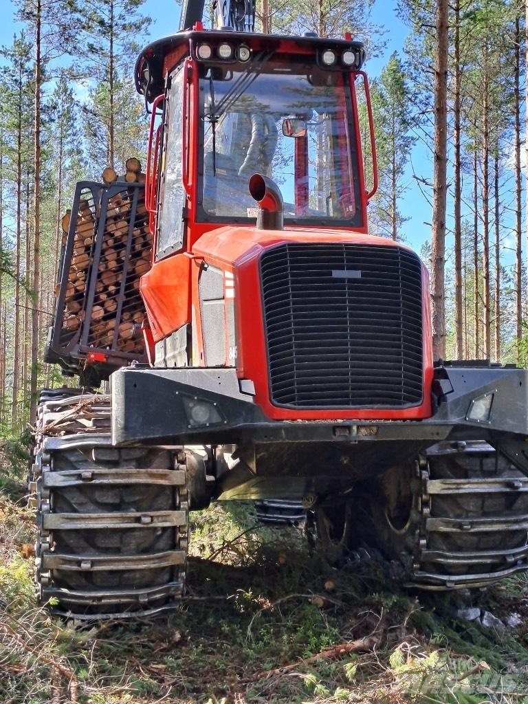 Komatsu 845 Forwarderji