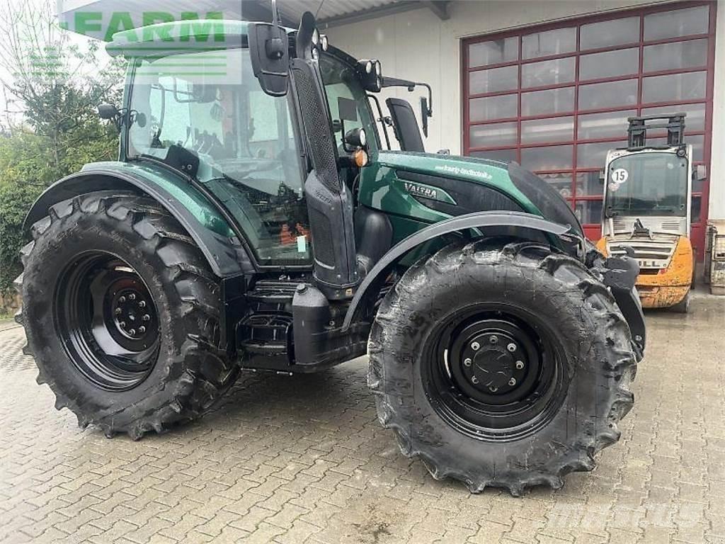 Valtra n 134 aktiv Traktorji