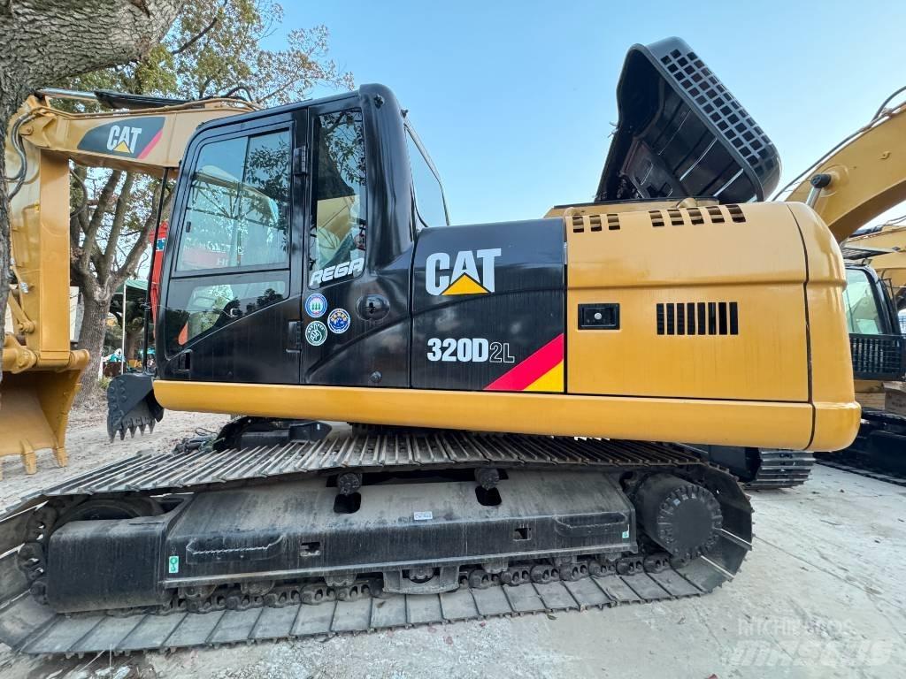 CAT 320D2L Bagri goseničarji