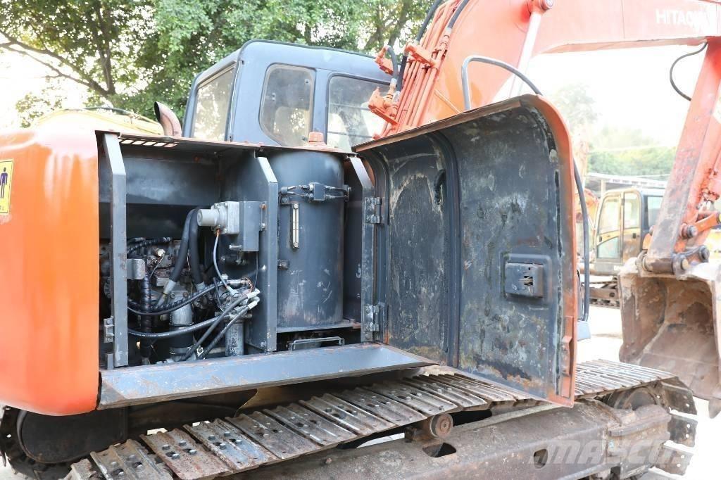 Hitachi EX 120-5 Bagri goseničarji