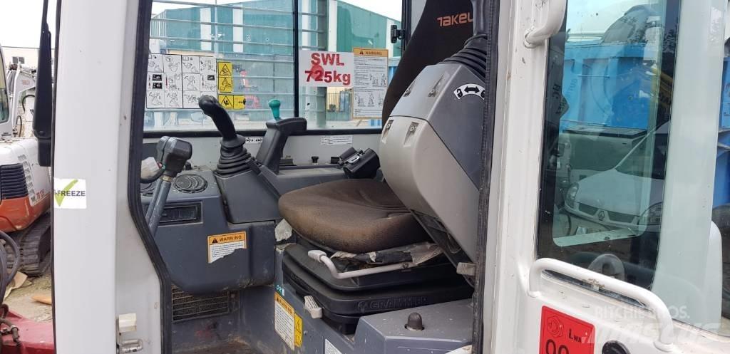 Takeuchi TB180 Drugi priključki za nakladanje in kopanje