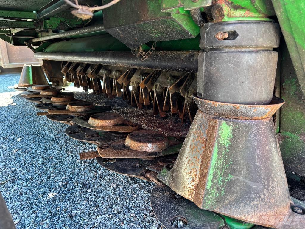 John Deere 131 Diskaste kosilnice