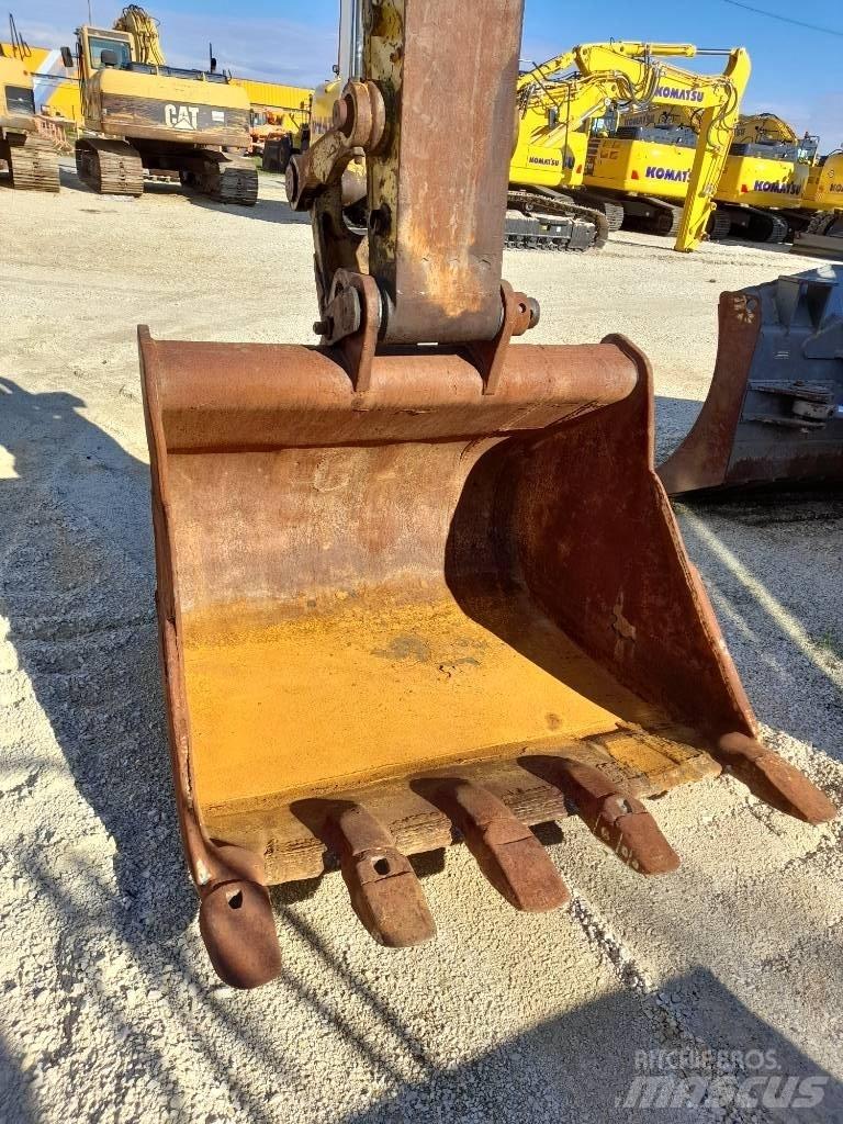 Komatsu PW200-7 Bagri na kolesih