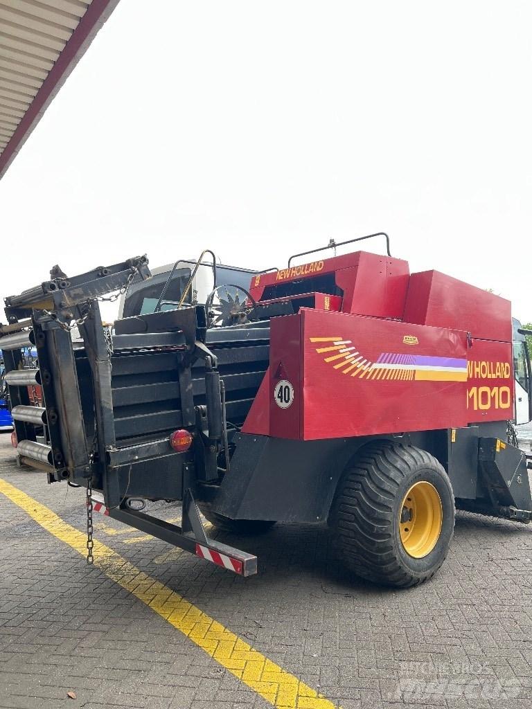 New Holland D 1010 Balirke (kvadratne bale)