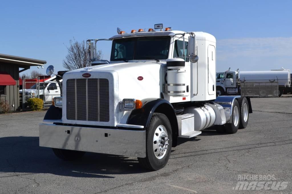 Peterbilt 367 Vlačilci