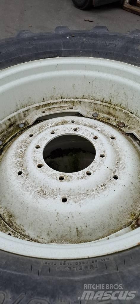 Firestone 540/65R_34 Gume, kolesa in platišča