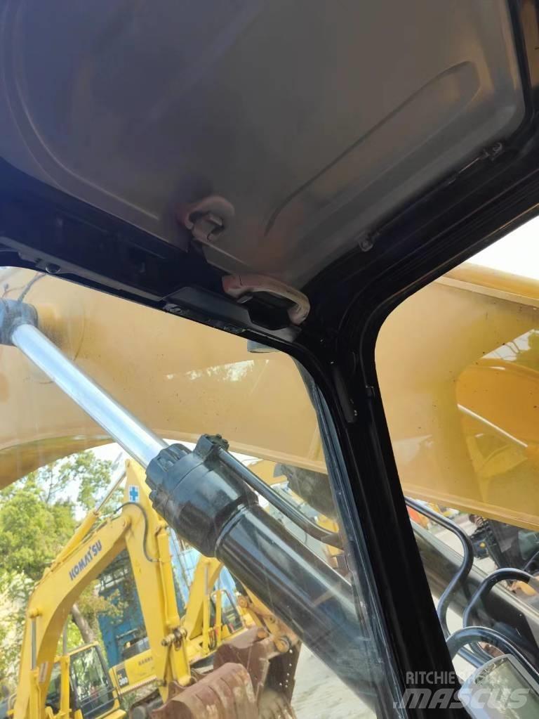 CAT 349 D2 Bagri goseničarji