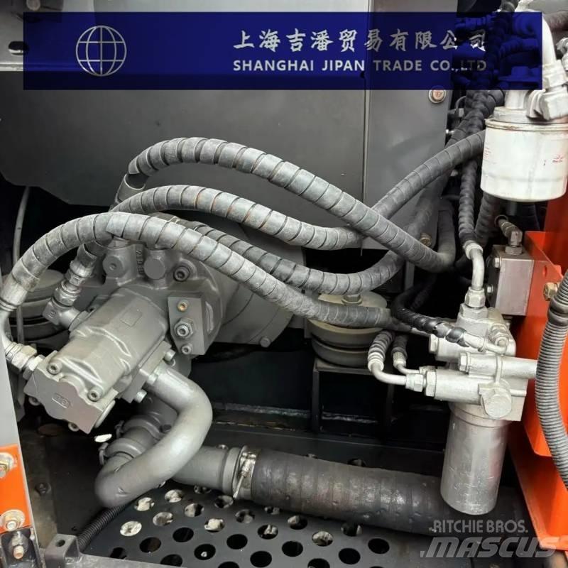 Hitachi ZX 60 Mini bagri <7t