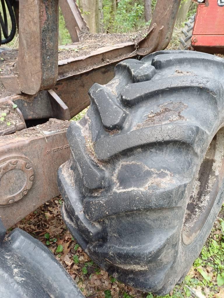 Valmet 840.2 Forwarderji