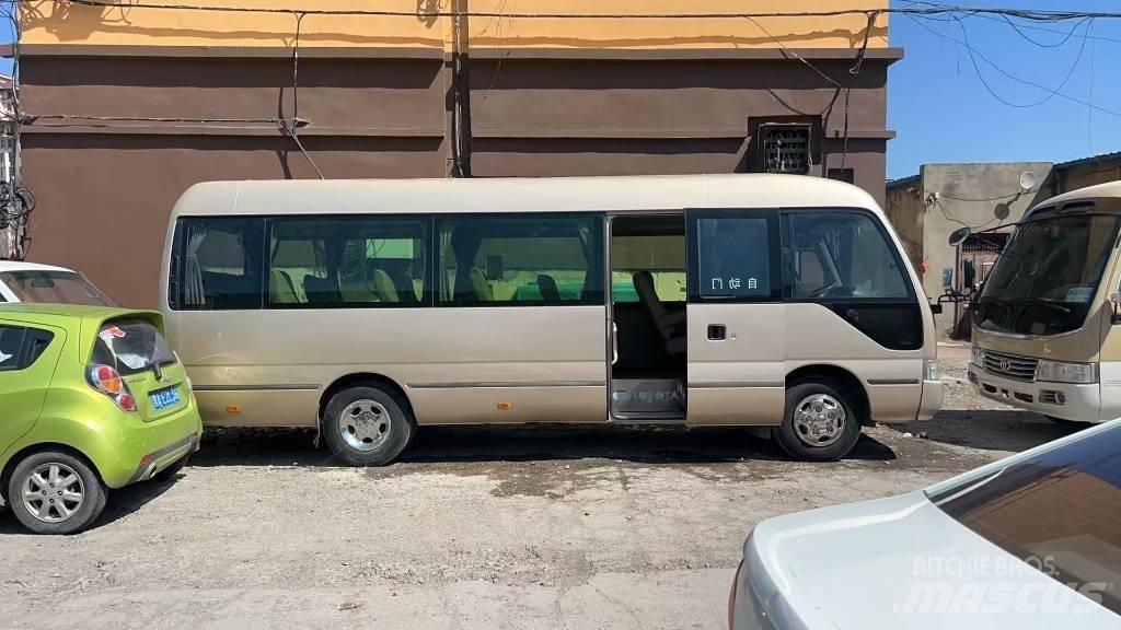 Toyota Coaster Medkrajevni avtobusi