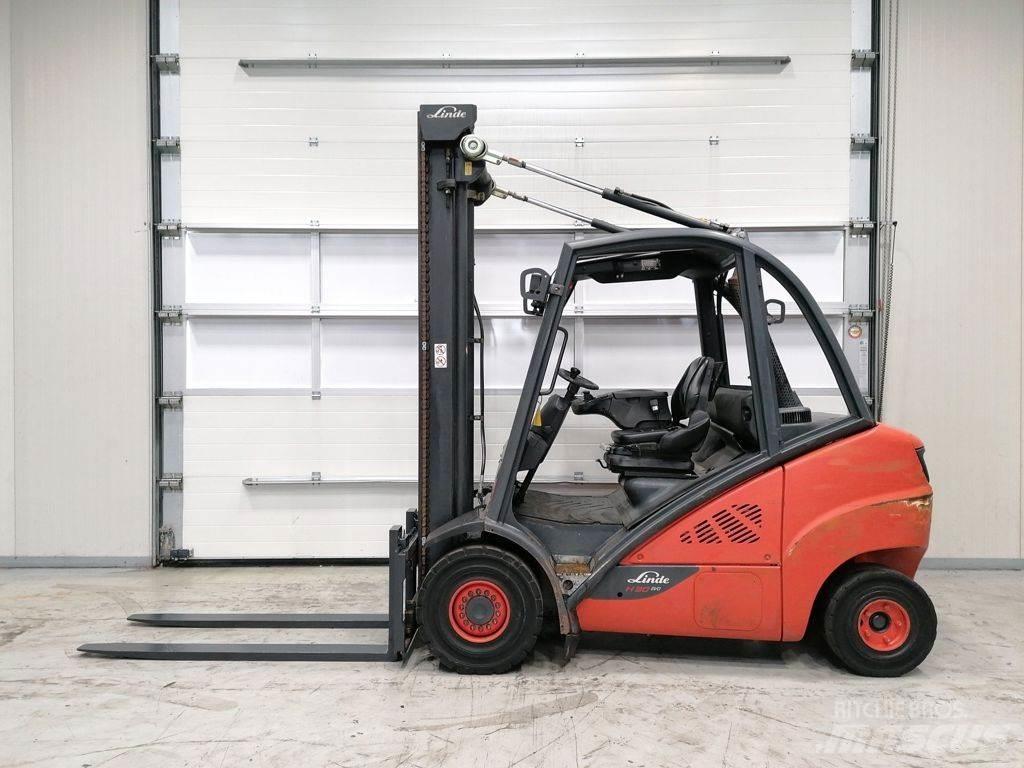 Linde H30D-02 Dizelski viličarji
