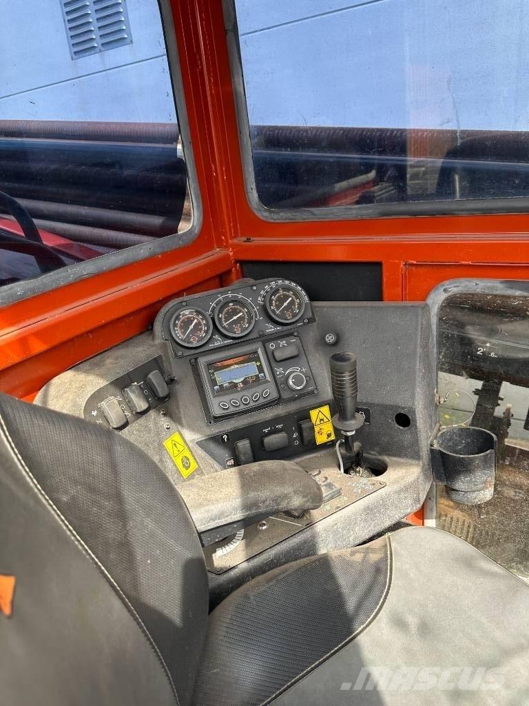 Ditch Witch JT 20 Oprema za vodoravno smerno vrtanje