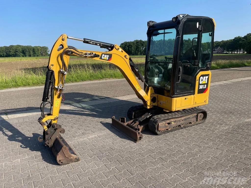 CAT 301.8 Mini bagri <7t