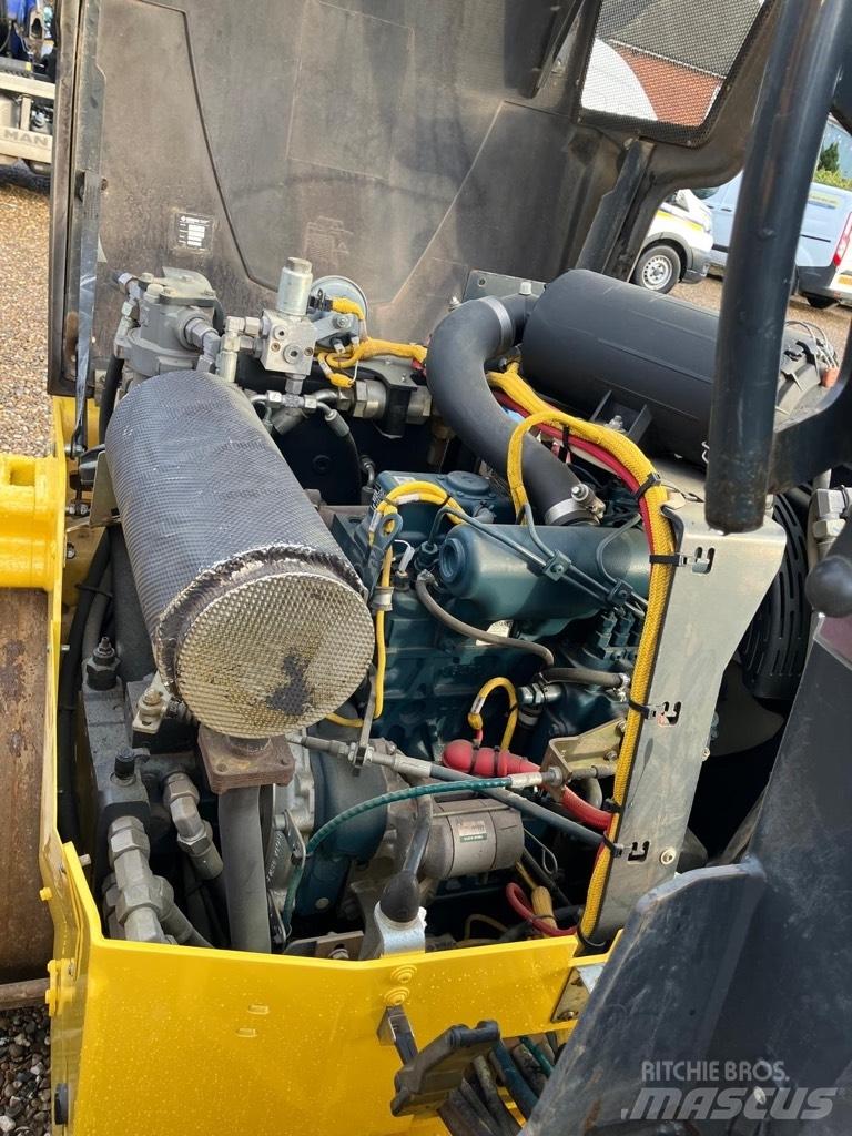 Bomag BW 120 AD-5 Dvojni valjarji