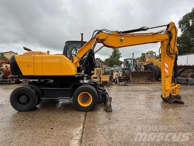 JCB JS 175 W Bagri na kolesih