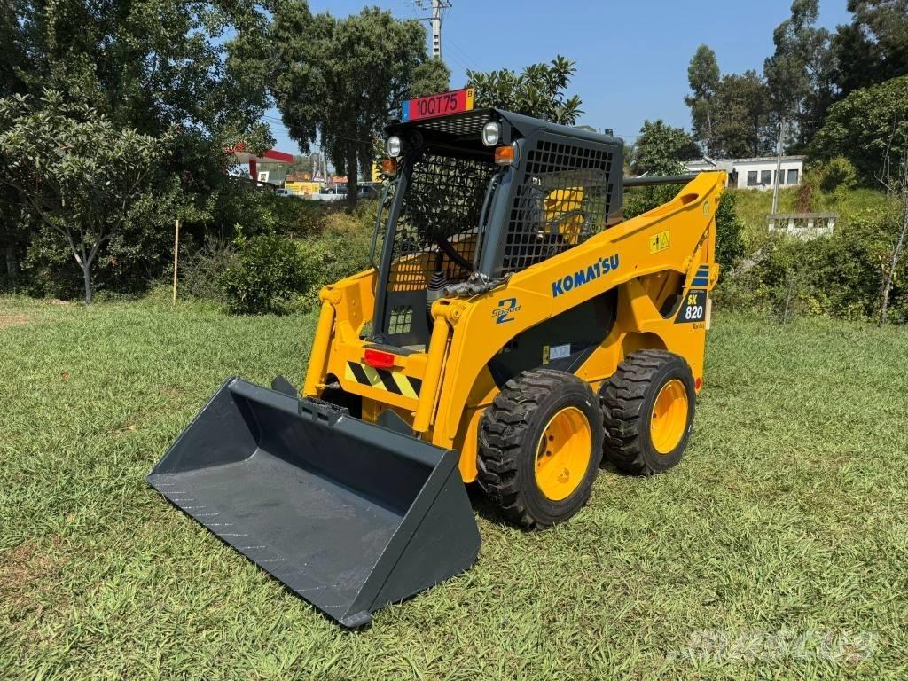 Komatsu SK 820 Skid steer mini nakladalci