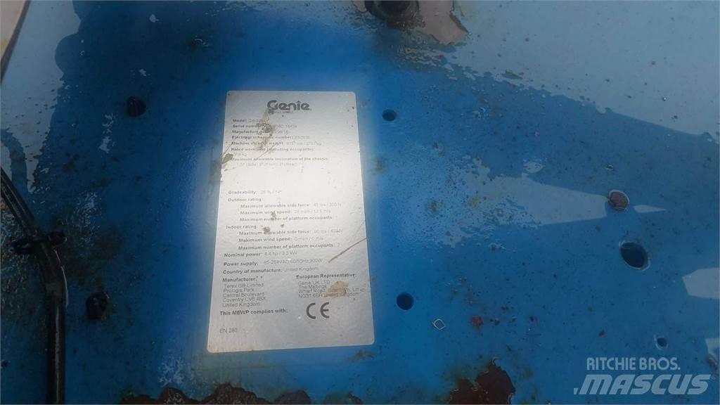 Genie GS3246 Škarjaste dvižne ploščadi