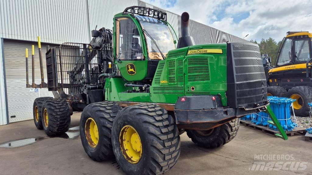 John Deere 1910 G Forwarderji
