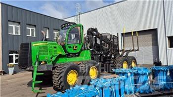 John Deere 1910 G Forwarderji
