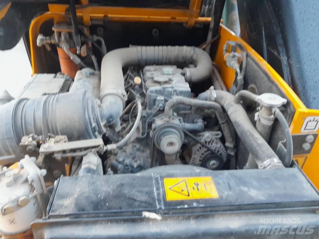 JCB 520-40 Kmetijski teleskopski nakladalci