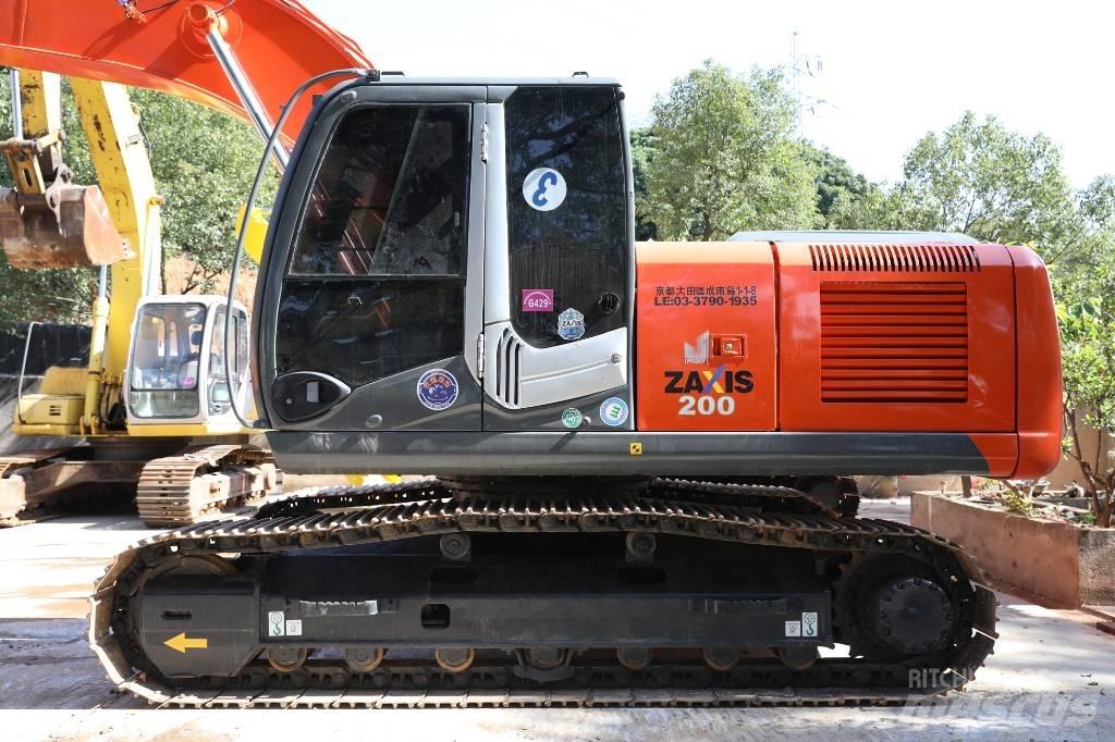 Hitachi ZX 200 LC-6 Bagri goseničarji
