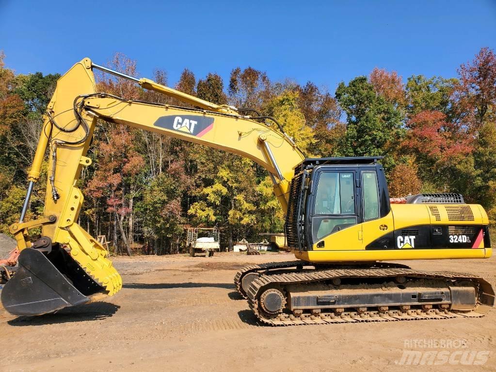 CAT 324D LC Bagri goseničarji