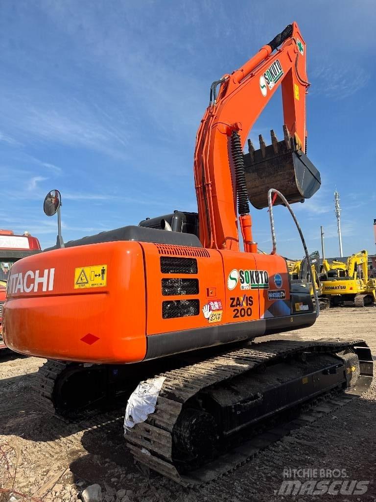 Hitachi ZX 200 Bagri goseničarji