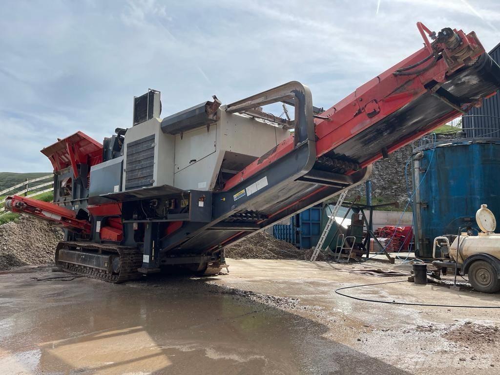 Sandvik QI340 Mobilni drobilniki
