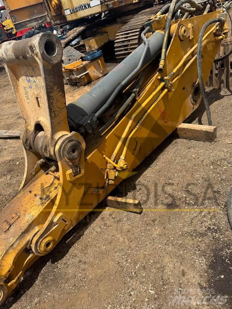 Liebherr R 934 Boom in dipper roke