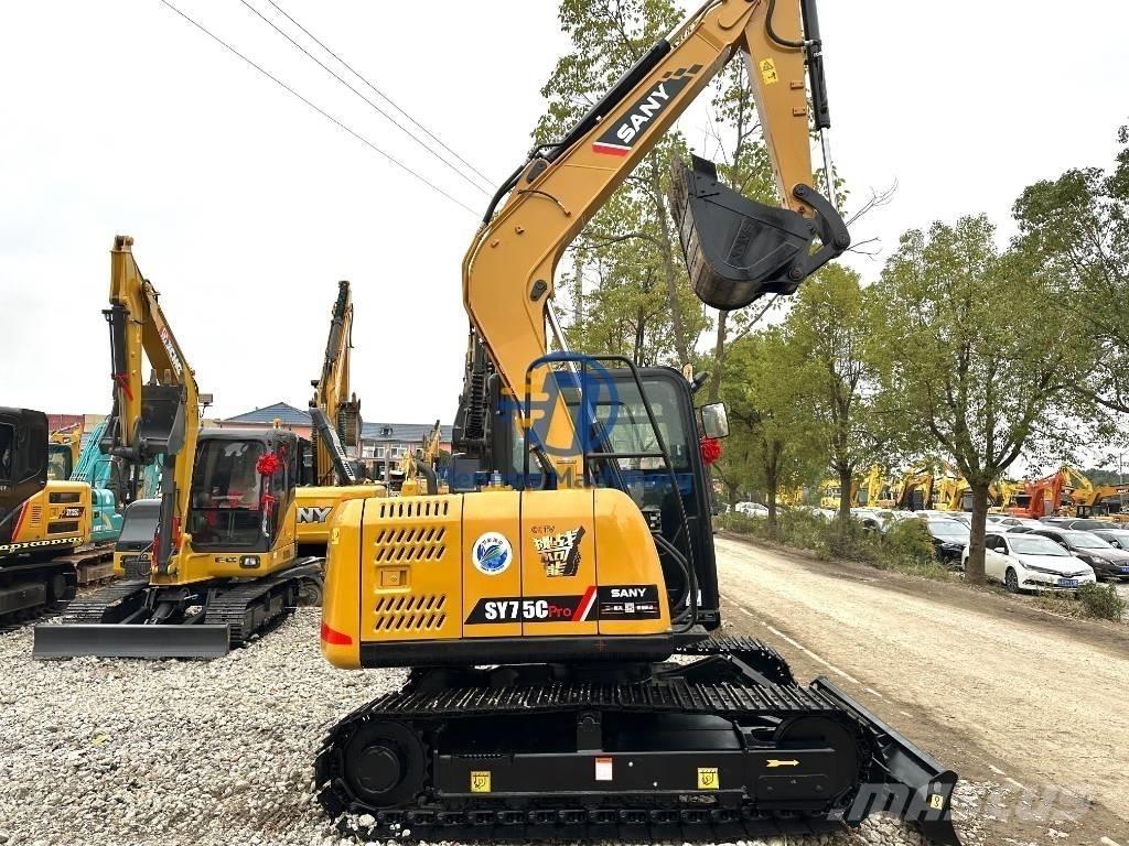Sany SY 75 C pro Bagri goseničarji