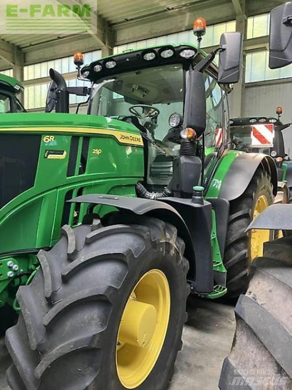 John Deere 6r 250 Traktorji