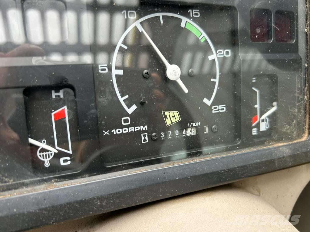 JCB 520-50 Kmetijski teleskopski nakladalci