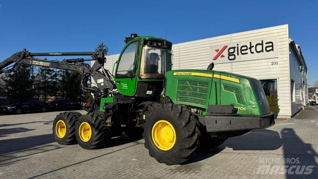 John Deere 1070 E Harvesterji