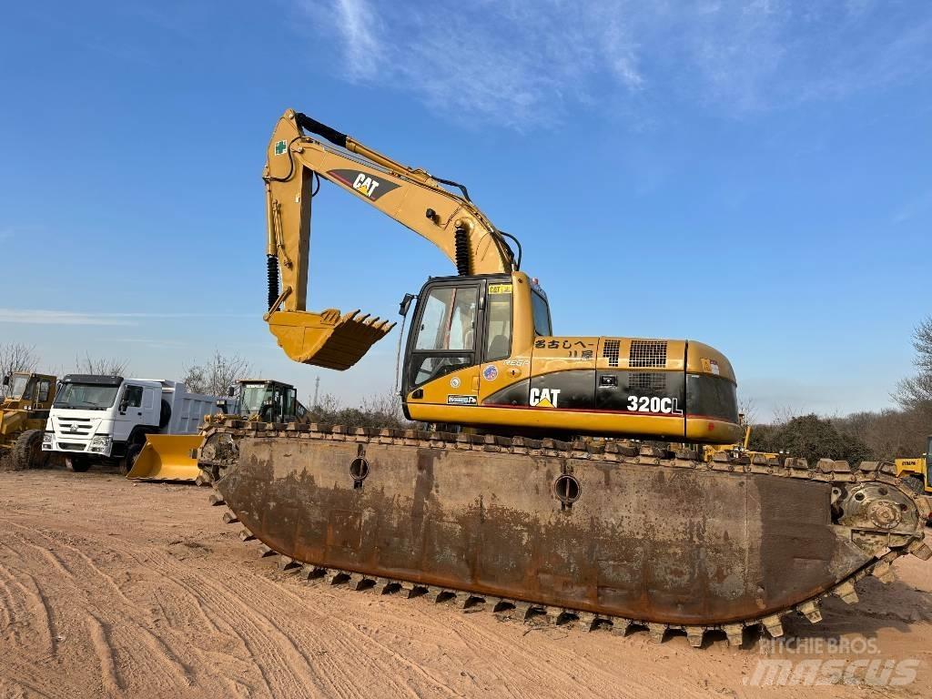 CAT 320 C L Amfibijski bagri