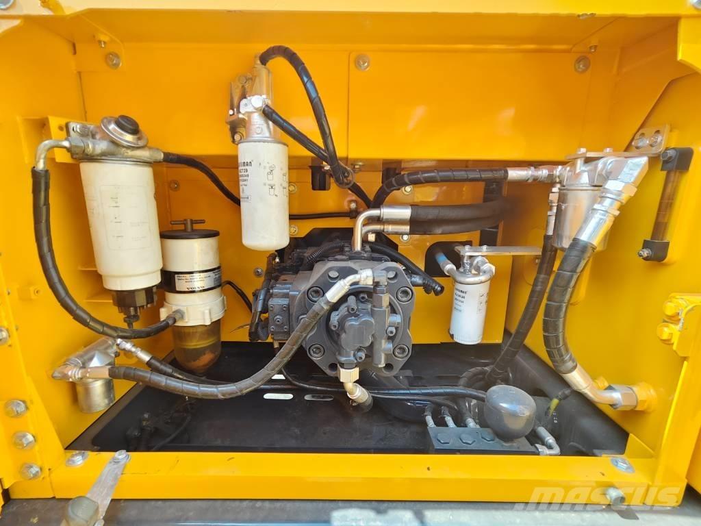 Volvo EC 250 D L Bagri goseničarji
